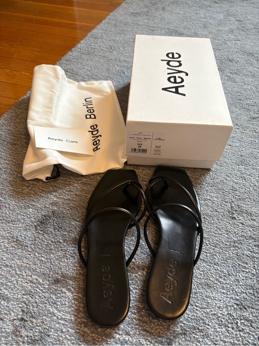 Aeyde Black Minimal Strappy Square-Toe Sandals